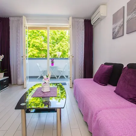 Mirjana Apartamento